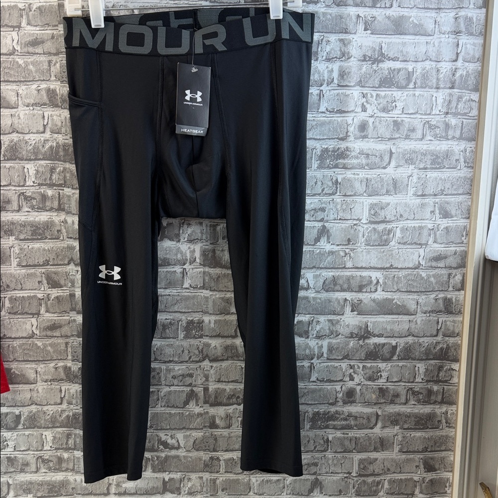 NWT Under Armour Black Athletic Tights - Picture 1 of 10